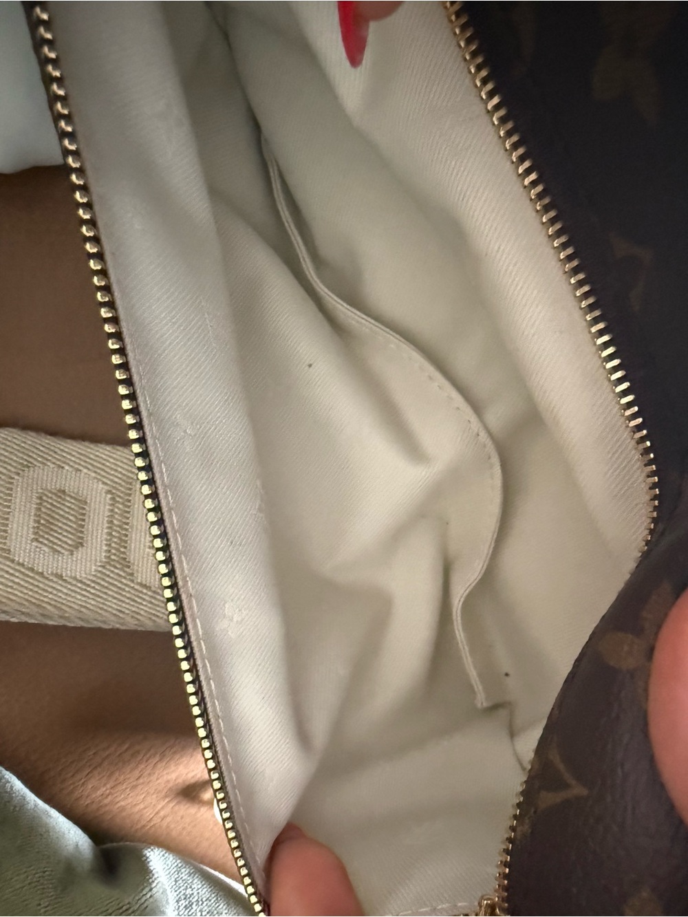 Louis Vuitton Monogram High rise bumbag - Picture 15 of 16
